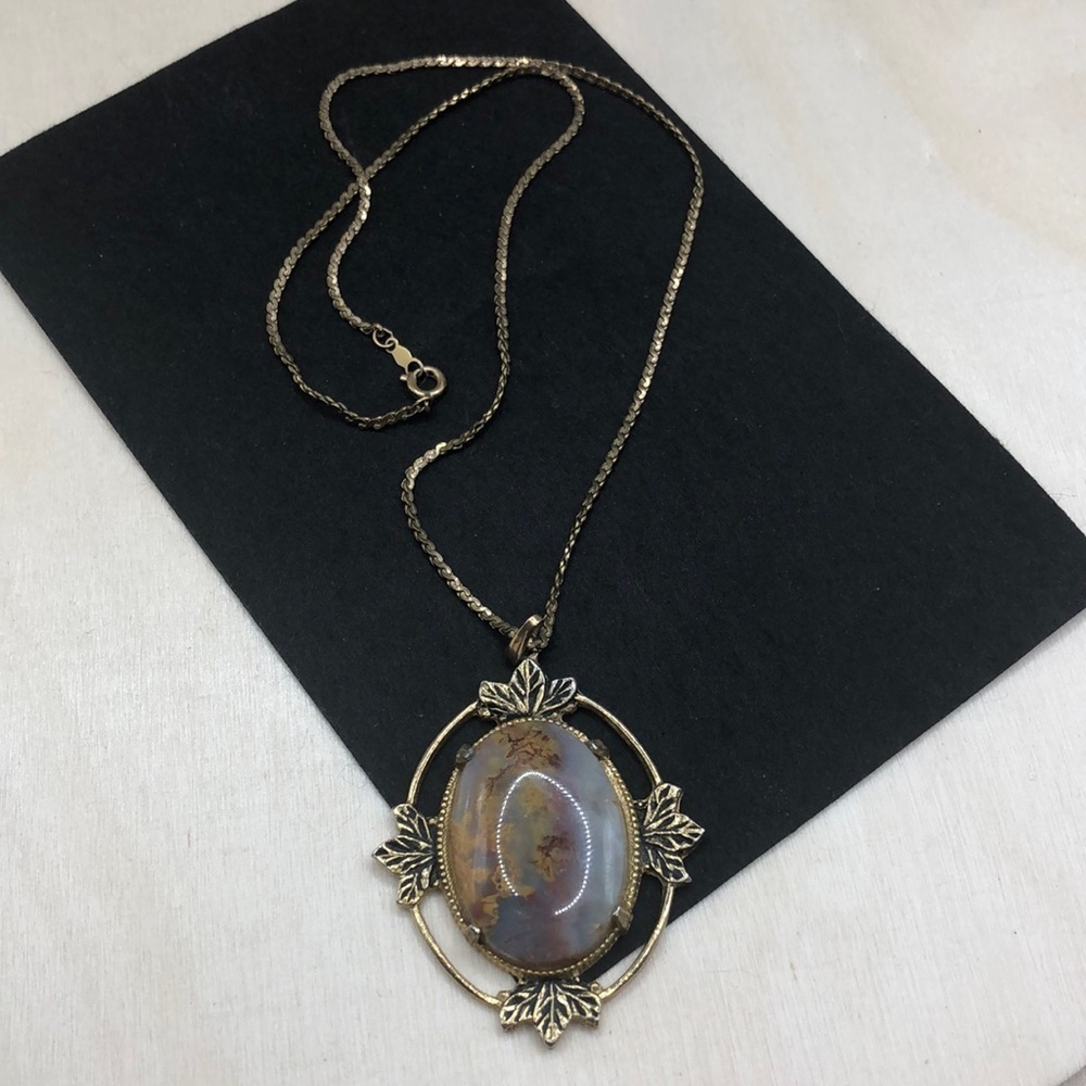 Vintage 12k GF gold filled chain and 14k GF gemstone/stone pendant necklace.